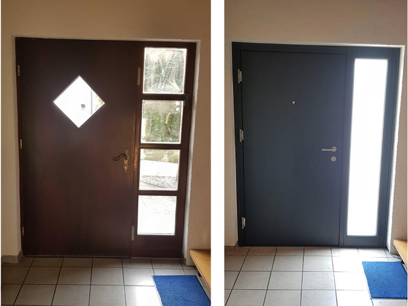 braune und blaue Tür von innen